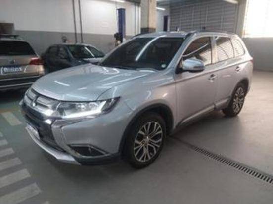 MITSUBISHI OUTLANDER 2.0 16V GASOLINA 4P AUTOMÁTICO MITSUBISHI OUTLANDER 2.0 16V GASOLINA 4P AUTOMÁTICO